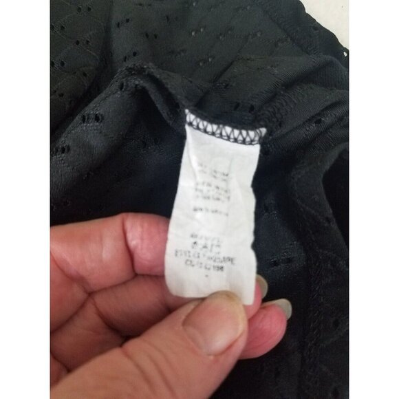 W5 Women's L Black Eyelet Off The Shoulder Short Ruffle Sleeve Top flirty breezy - Picture 6 of 6